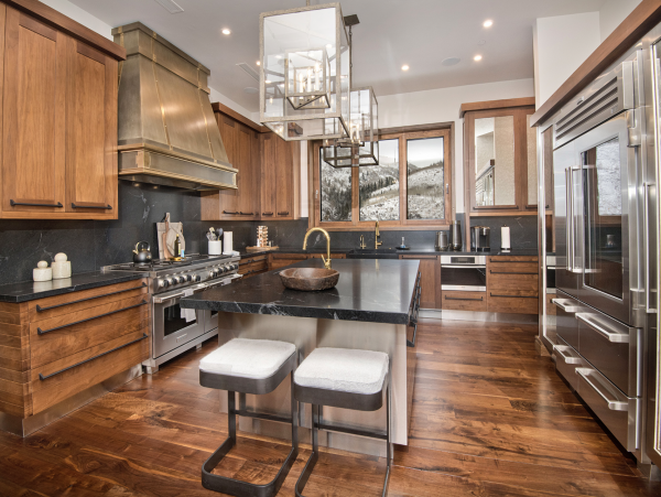 Ski In Ski Out Vail 8 Bedroom Luxury Vacation Home Sleeps 18